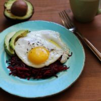 Beet Hash Browns | TheRoastedRoot.net #breakfast #brunch #superfood #healthy #paleo