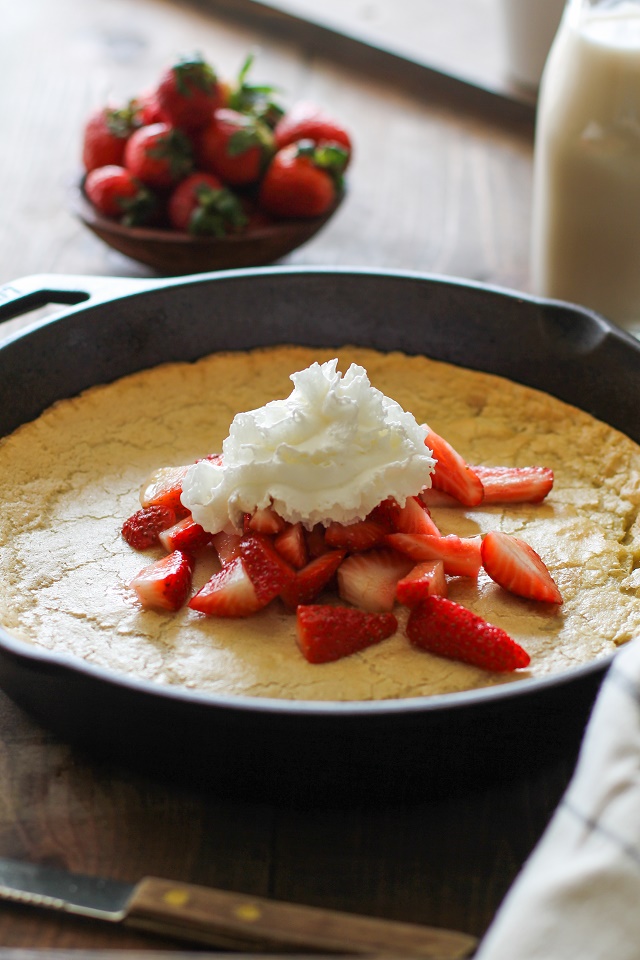 Grain-Free Dutch Baby Pancake made with almond flour and macadamia nut milk | TheRoastedRoot.net #recipe #breakfast #brunch #paleo