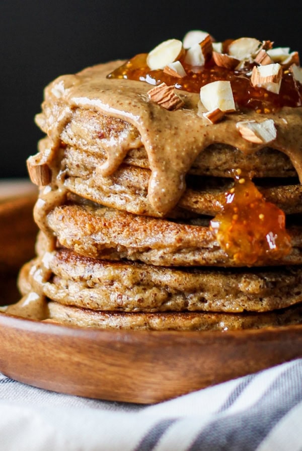 Keto Almond Butter Protein Pancakes - grain-free, dairy-free, low-carb, healthy gluten-free pancake recipe