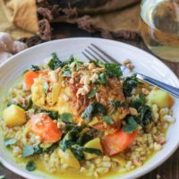 Ginger-Turmeric Braised Chicken with Rice and Root Vegetables - an incredibly nutritious one-pot meal. #paleo #healthy