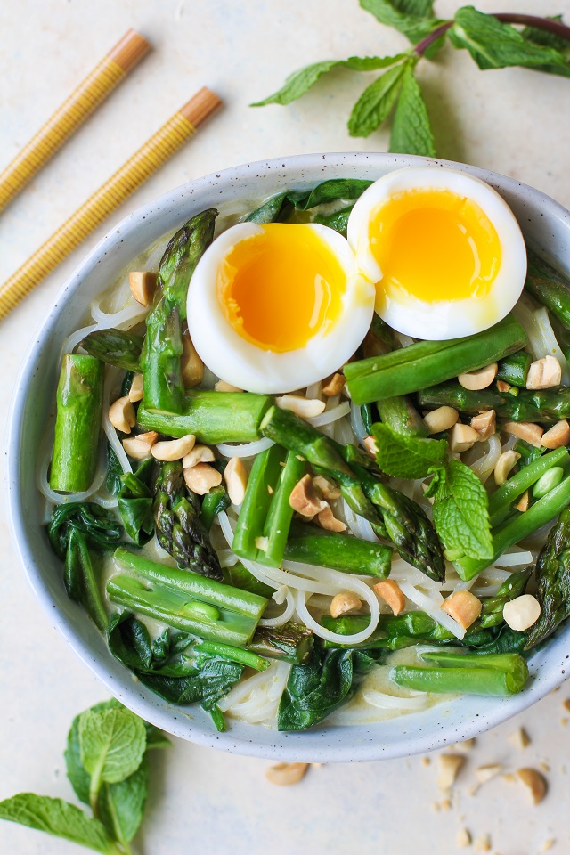 Spring Vegetable Green Curry Noodle Bowls | TheRoastedRoot,net #glutenfree #healthy #dinner #recipe