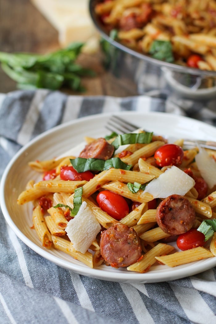 30-Minute Gluten-Free Sausage Pasta with Sun-Dried Tomato Pesto Sauce