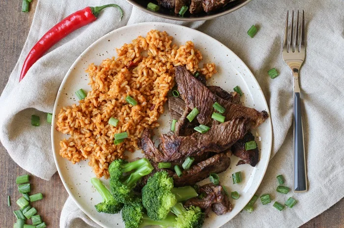 Korean Bulgogi and Rice Bowls with broccoli and kimchi | TheRoastedRoot.net #healthy #dinner #recipe
