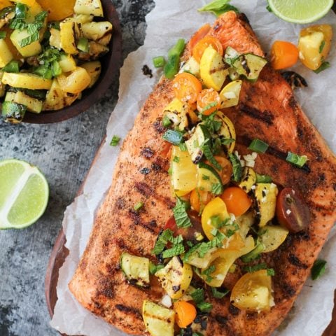 How to Perfectly Grill Salmon | TheRoastedRoot.net #copperriversalmon #sustainablesalmon #wildalaskansalmon #paleo #healthy
