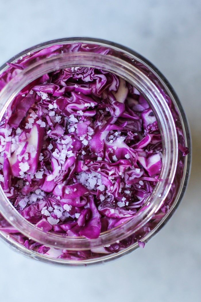 How to make Homemade Sauerkraut #recipe #tutorial #healthy #probiotics 