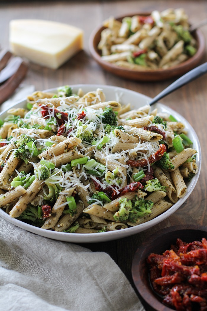 Kale Pesto Pasta Salad with Sun-Dried Tomatoes and Broccoli - a healthy side dish for summer BBQs and picnics | TheRoastedRoot.net #glutenfree