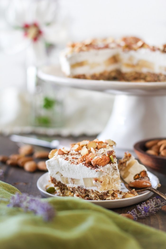 No Bake Vegan Banana Cream Pie | TheRoastedRoot.net #glutenfree #healthy #dessert #recipe #dairyfree #sugarfree