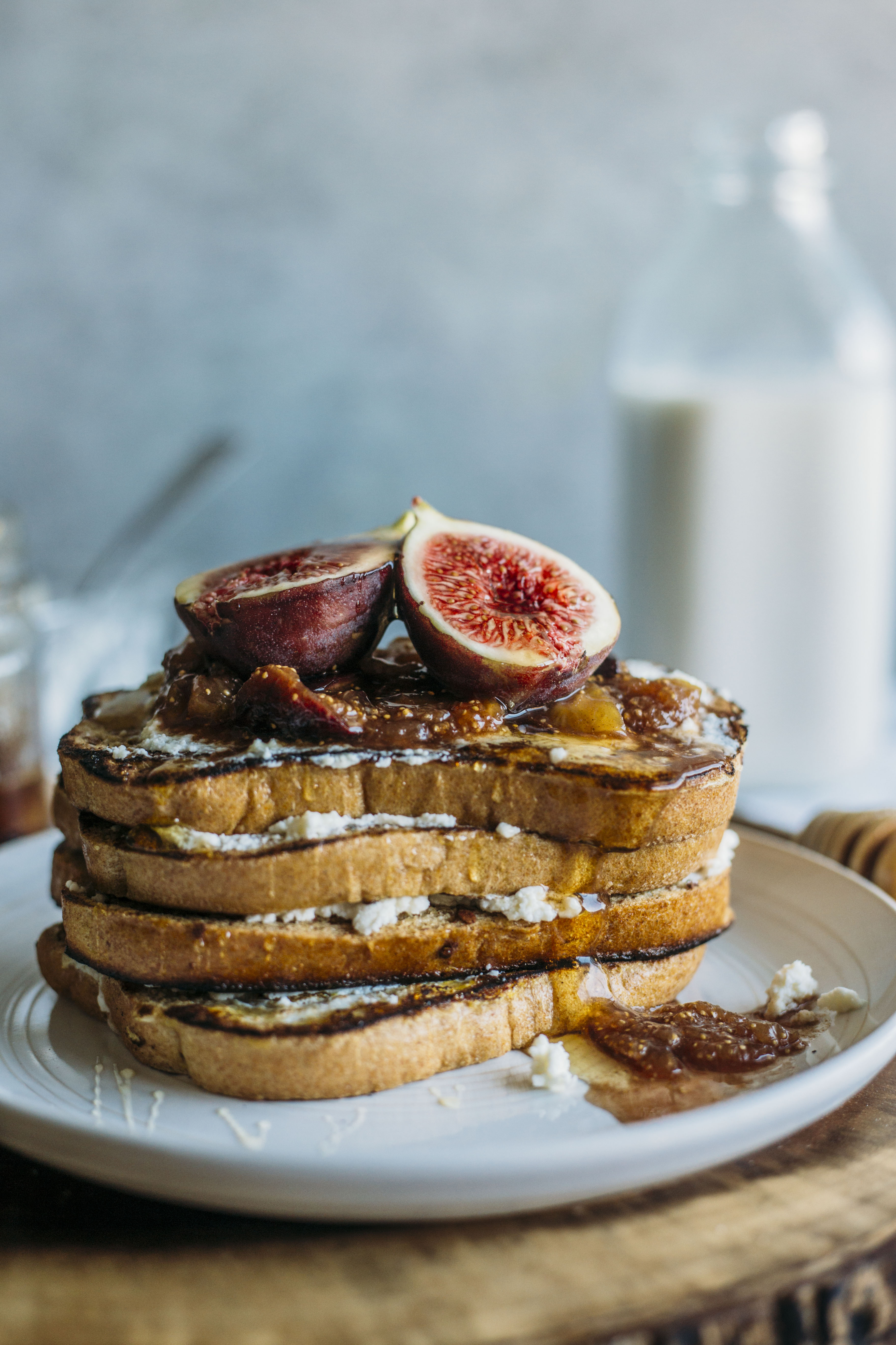 French Toast with Fig Compote #recipe #breakfast 