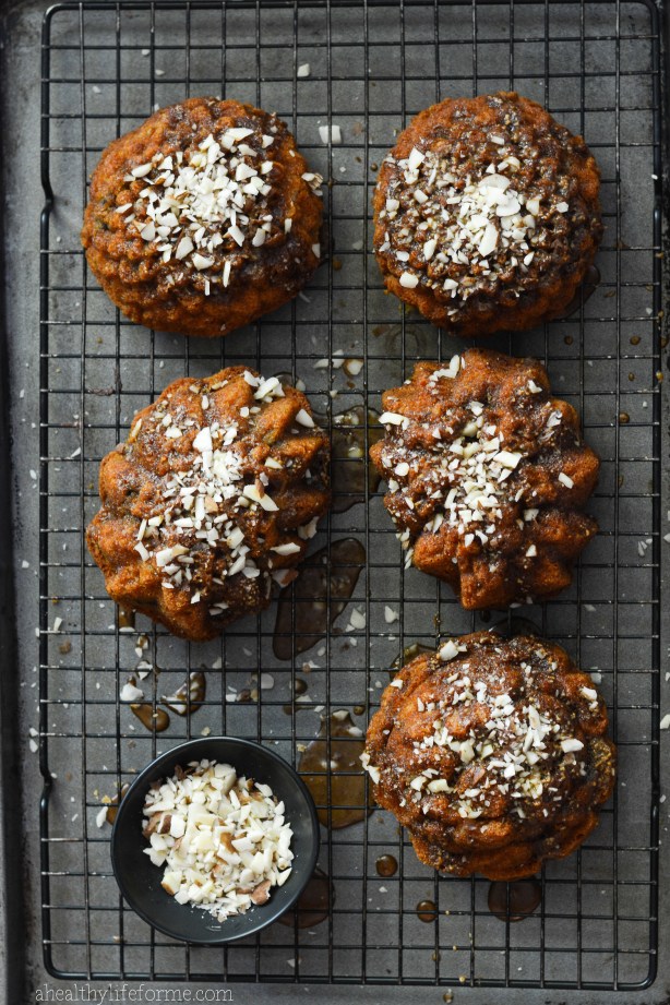 Gluten-Free Fig Cakes with Coconut Vanilla Glaze #paleo