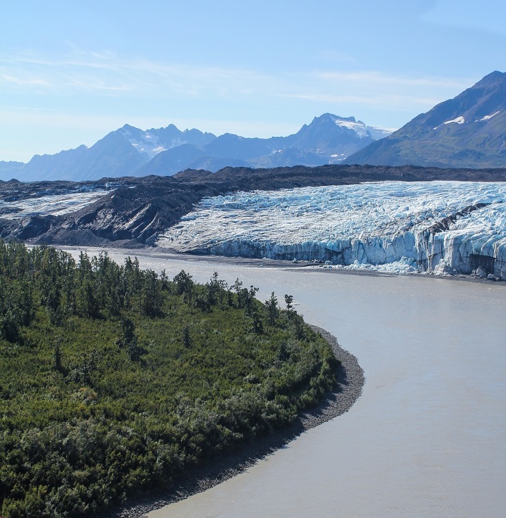 Cordova, Alaska | TheRoastedRoot.net #travel #copperriversalmon #knowyourfisherman #sustrainablesalmon 