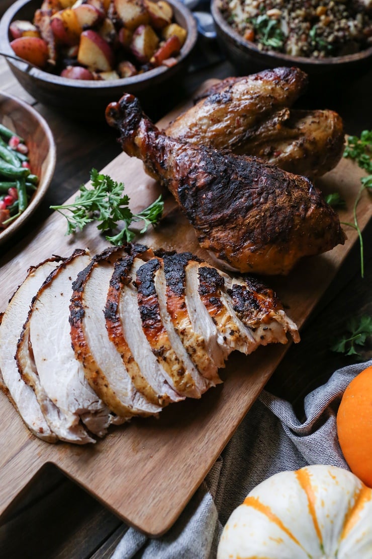 How to Roast the Perfect Thanksgiving Turkey + Tips on throwing an amazing feast @diestelturkey | TheRoastedRoot.net #diestelturkey #thanksgiving #gobblegobble #healthy