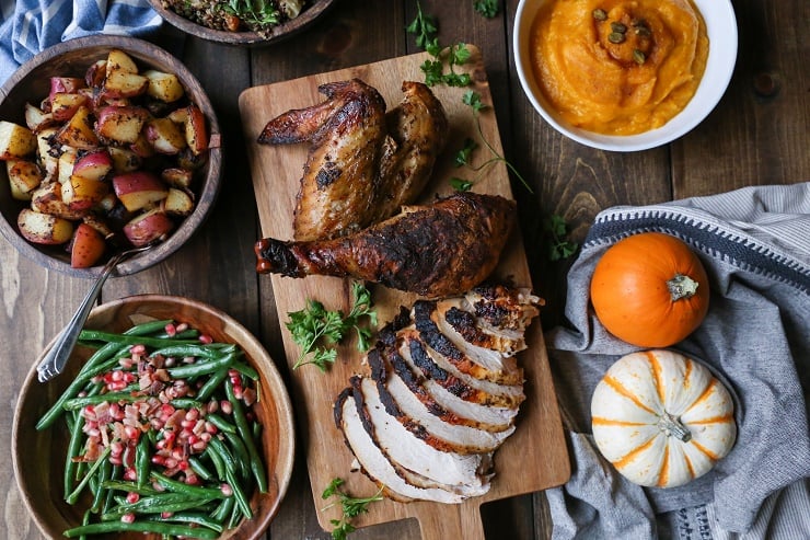 How to Roast the Perfect Thanksgiving Turkey + Tips on throwing an amazing feast @diestelturkey | TheRoastedRoot.net #diestelturkey #thanksgiving #gobblegobble #healthy