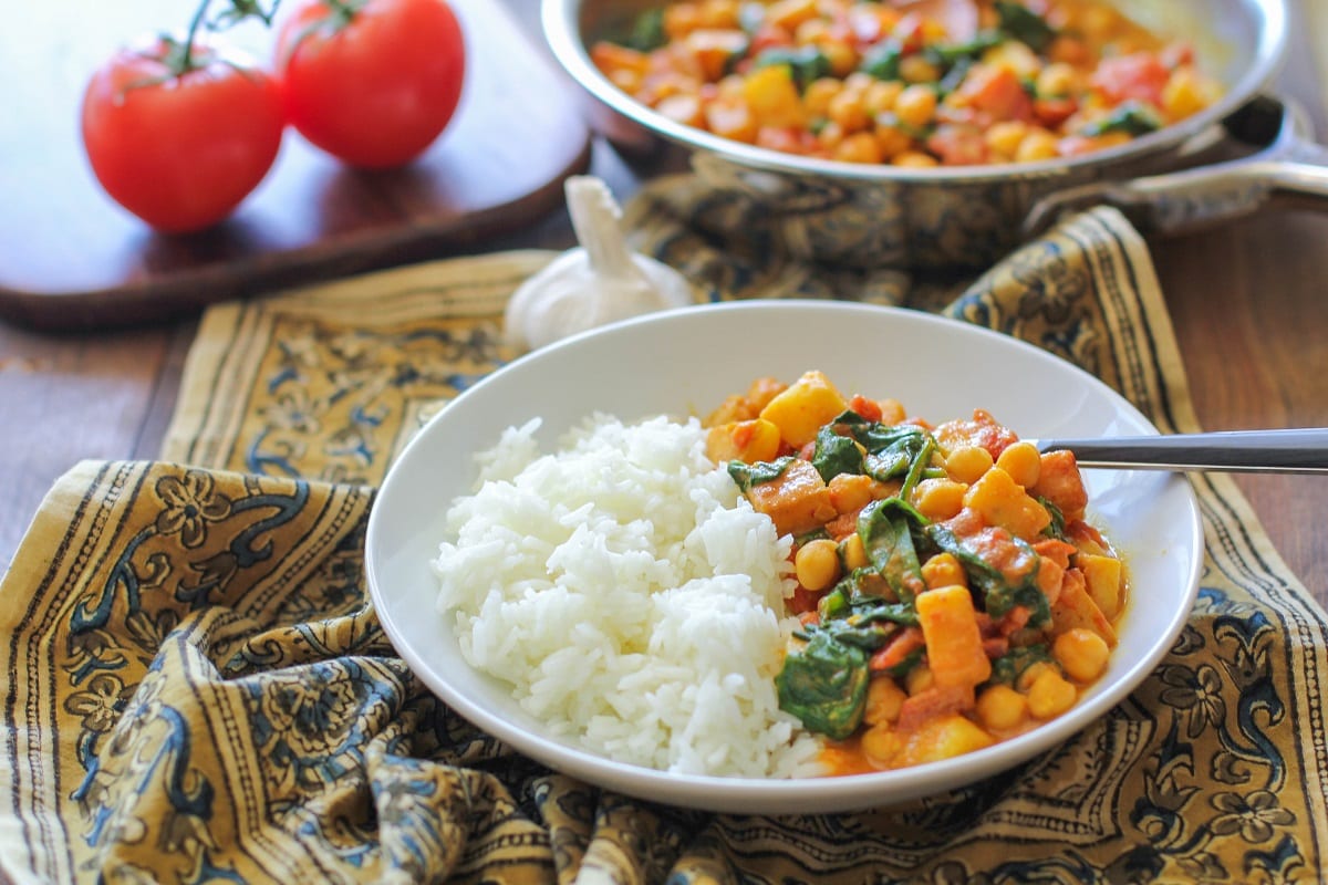 Easy 30-Minute Chana Saag - a classic vegetarian Indian dish | TheRostedRoot.net #healthy #vegan #vegetarian #dinner #recipe