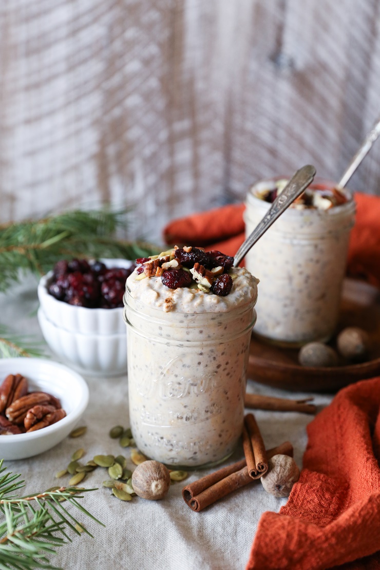 Eggnog Overnight Oatmeal - dairy-free, refined sugar-free, gluten-free, and healthy | TheRoastedRoot.net #breakfast #recipe #brunch #holiday #christmas