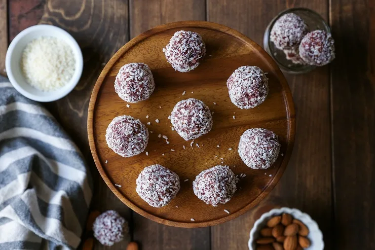 Superfood Cranberry Bliss Protein Balls | TheRoastedRoot.net #healthy #vegan #dessert #recipe #energybites #paleo
