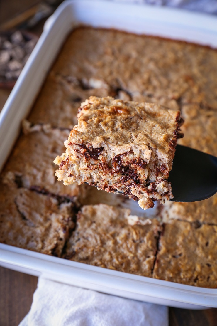 CHOCOLATE CHIP BANANA BREAD BAKED OATMEAL Chocolate Chip Banana Bread Baked Oatmeal | TheRoastedRoot.net #healthy #glutenfree #breakfast #recipe