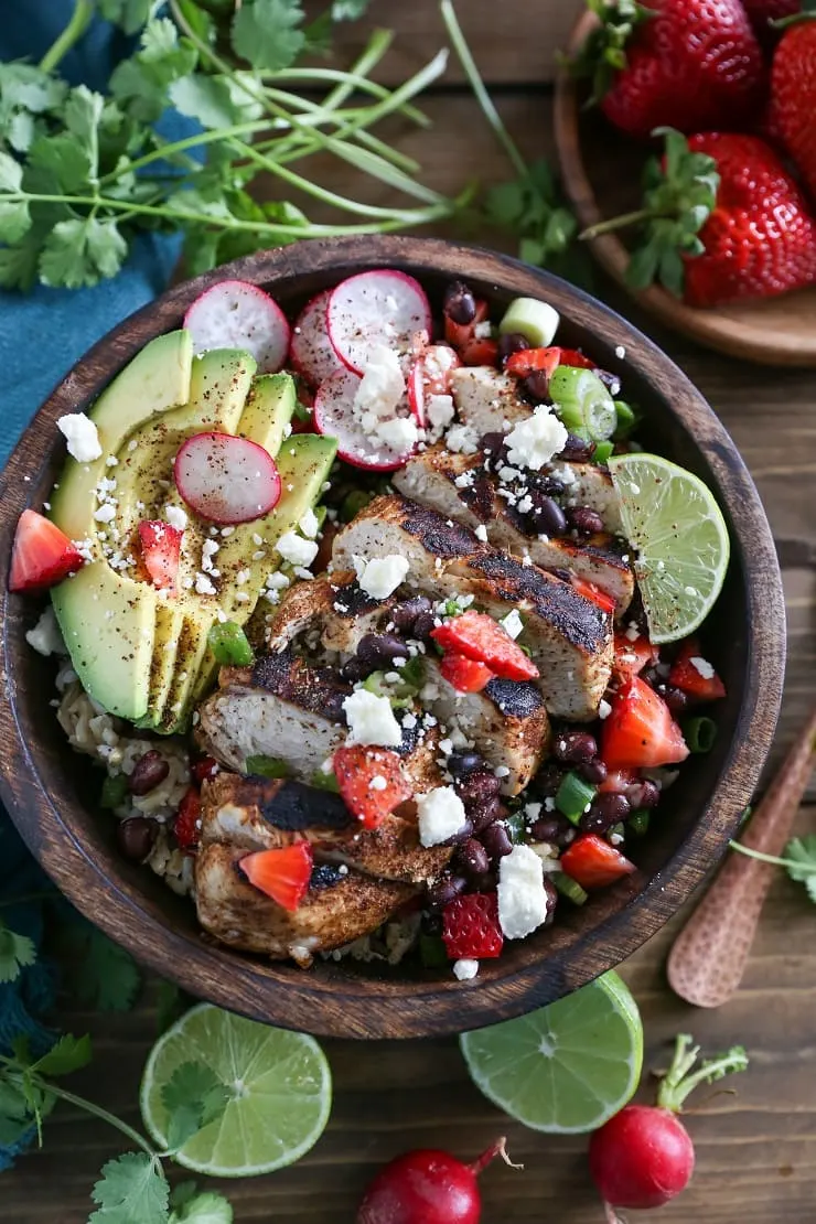 Balsamic Grilled Chicken with Strawberry Black Bean Salsa for a healthy weeknight meal