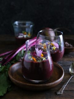 Easy 5-ingredient beet chocolate pudding. A delicious paleo and vegan dessert recipe.