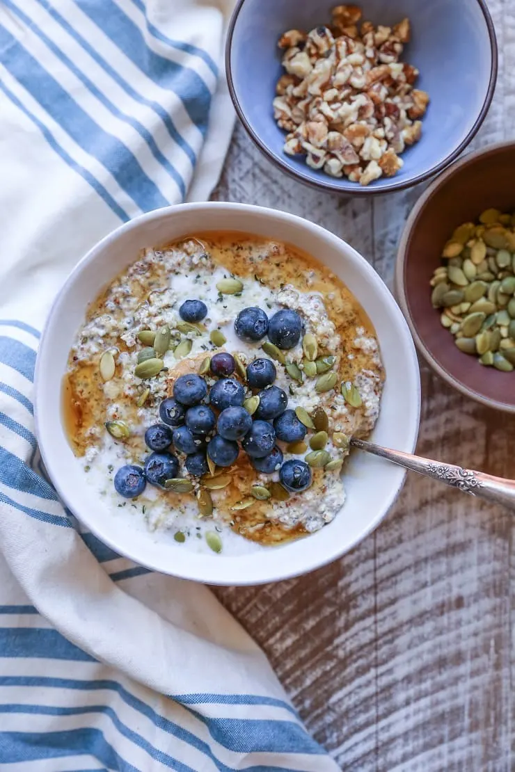 Nut and Seed Overnight N'Oatmeal - an oat-free paleo friendly (and vegan!) breakfast porridge