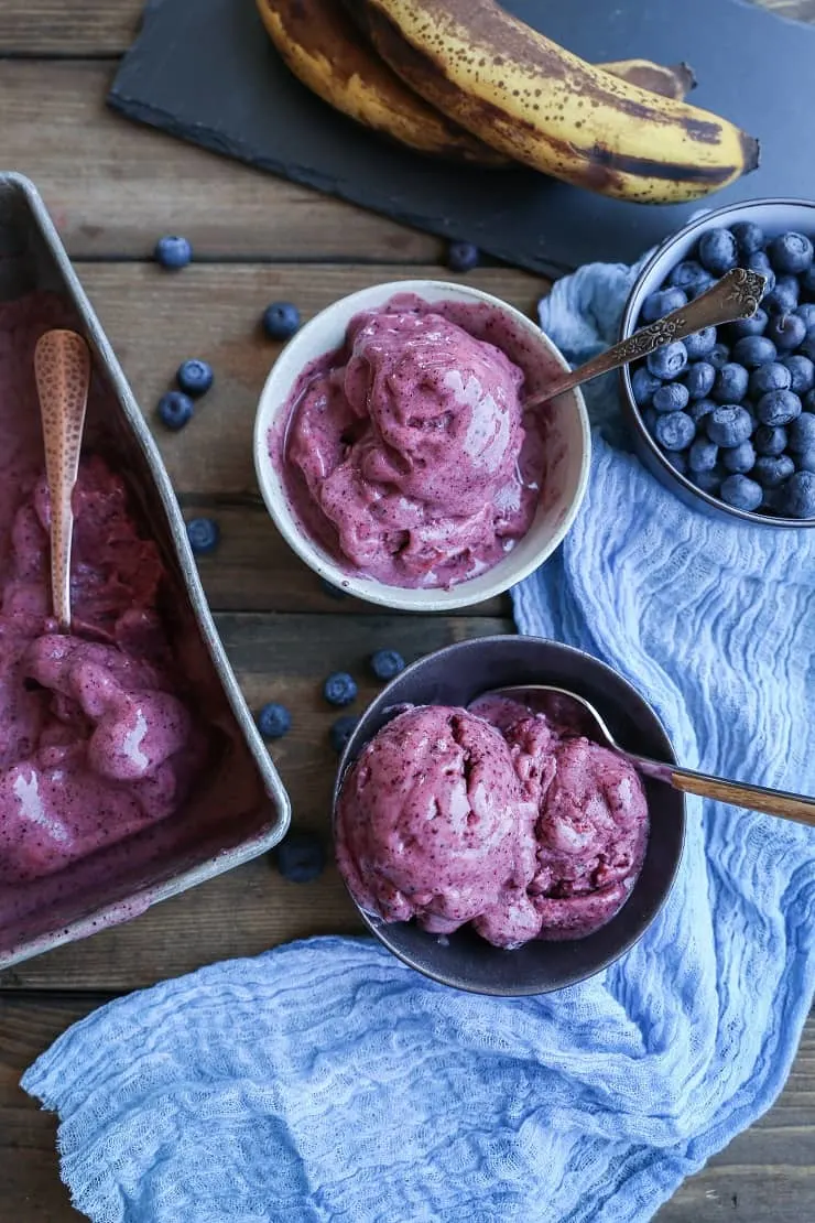 Berry Nice Cream - Dairy-free, refined sugar-free, paleo, and vegan ice cream made using fresh berries and banana!