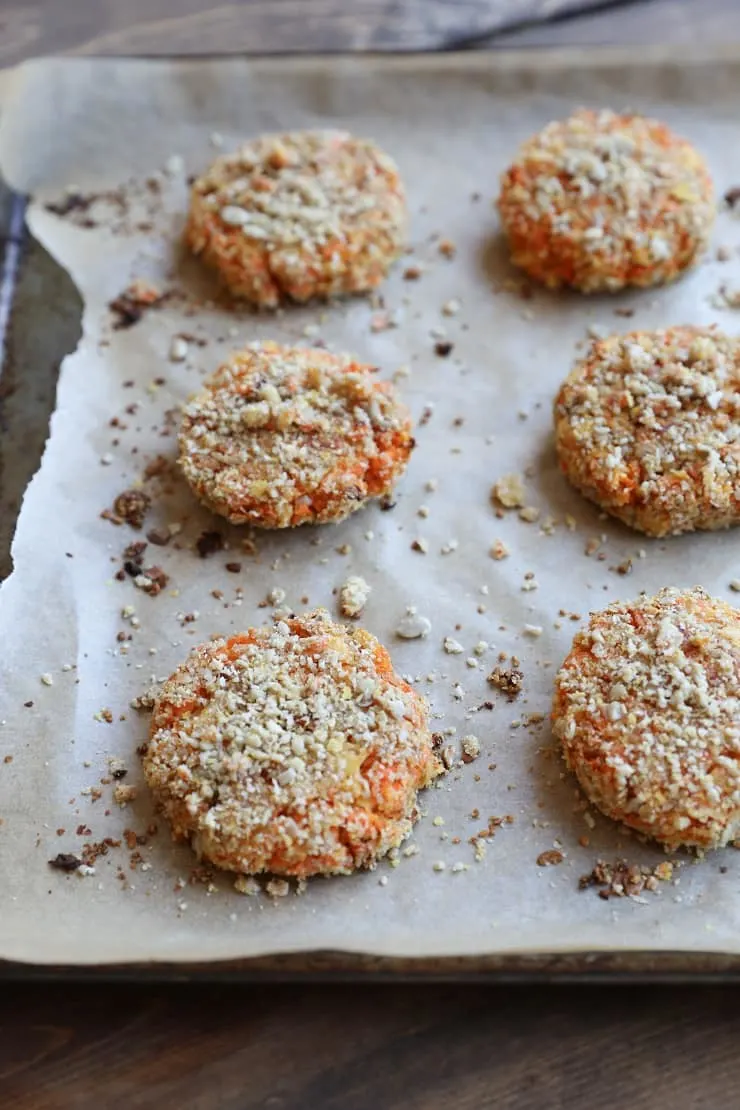Sunflower seed-crusted Sweet Potato and Parsnip Fritters - a vegan and paleo side dish or dinner