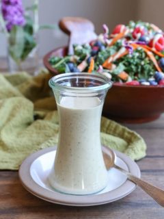 Vegan Buttermilk Salad Dressing - creamy, delicious vegan 