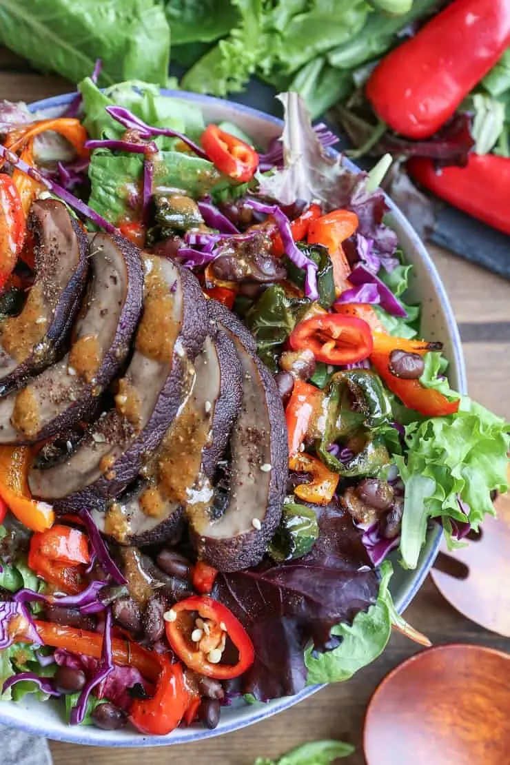 Grilled Portobello and Bell Pepper Salad with Black Beans - a healthy vegetarian meal or side dish perfect for summer