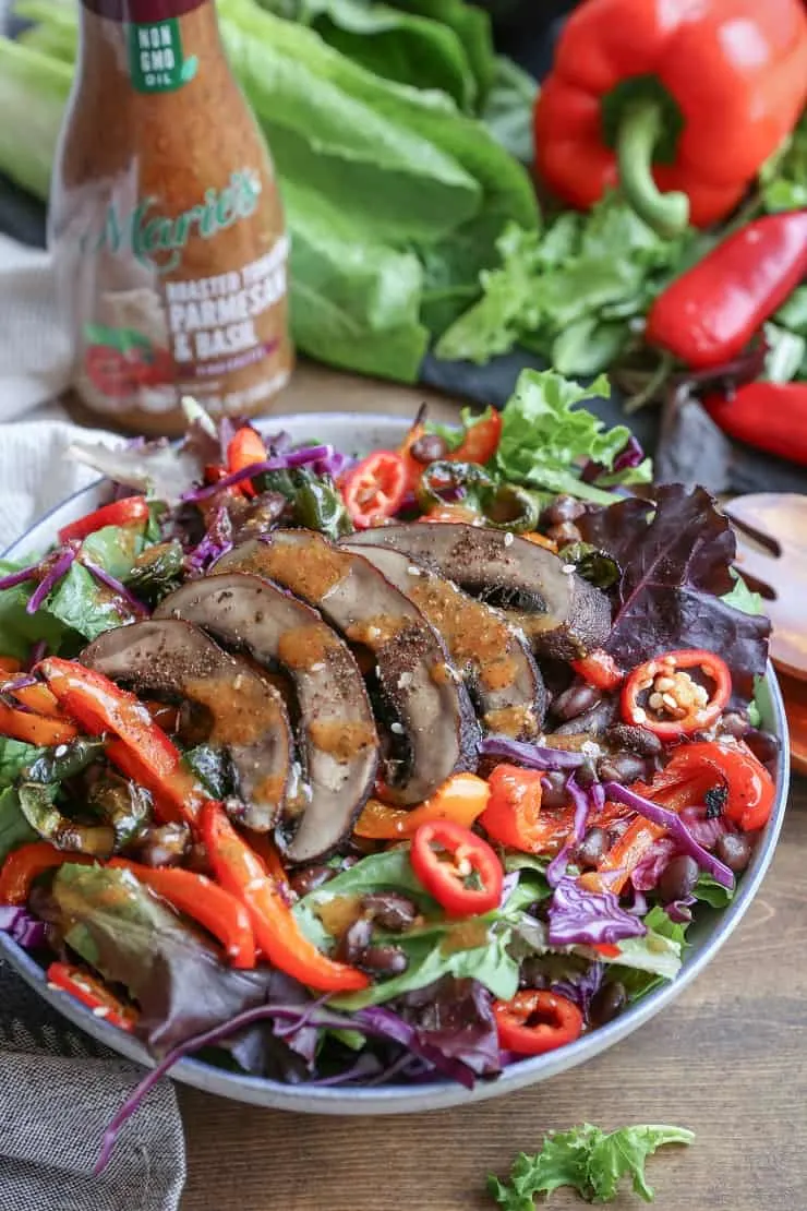Grilled Portobello and Bell Pepper Salad with Black Beans - a healthy vegetarian meal or side dish perfect for summer