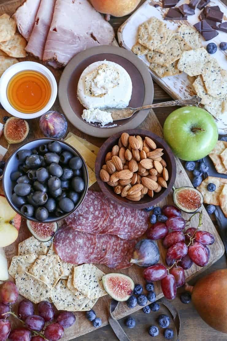 Fall Harvest Cheese Board - how to make an awesome fall-inspired charcuterie board using ingredients you can find at any grocery store