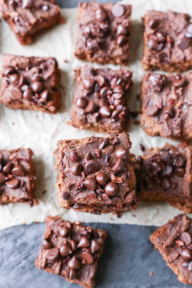 Paleo Pumpkin Brownies (with a vegan option!) - these grain-free, refined sugar-free, naturally sweetened brownies are made with coconut flour and pure maple syrup