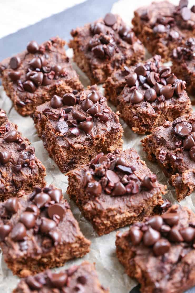 Paleo Pumpkin Brownies (with a vegan option!) - these grain-free, refined sugar-free, naturally sweetened brownies are made with coconut flour and pure maple syrup