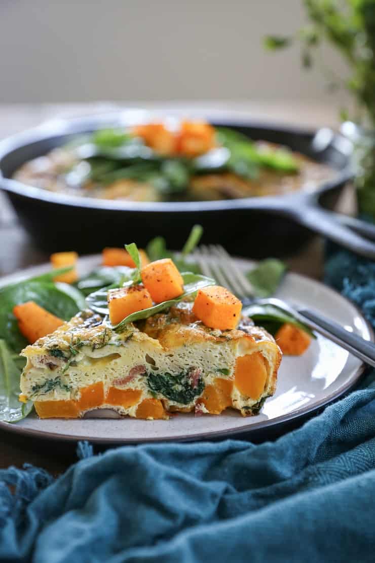 Butternut Squash Mushroom Bacon Frittata with spinach and oregano - a healthy paleo and whole30 breakfast recipe