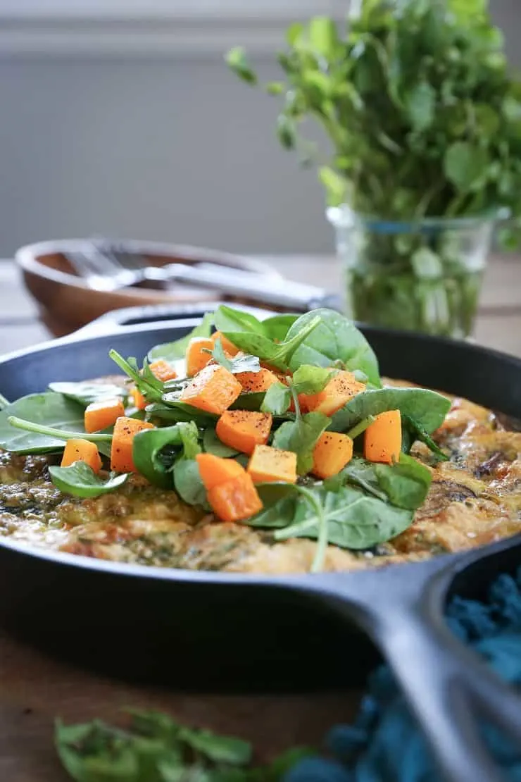 Butternut Squash Mushroom Bacon Frittata with spinach and oregano - a healthy paleo and whole30 breakfast recipe