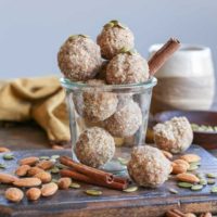 Vanilla Chai Fat Balls - clean energy bites made with nuts, seeds, coconut butter, and pure maple syrup #keto #paleo #healthy