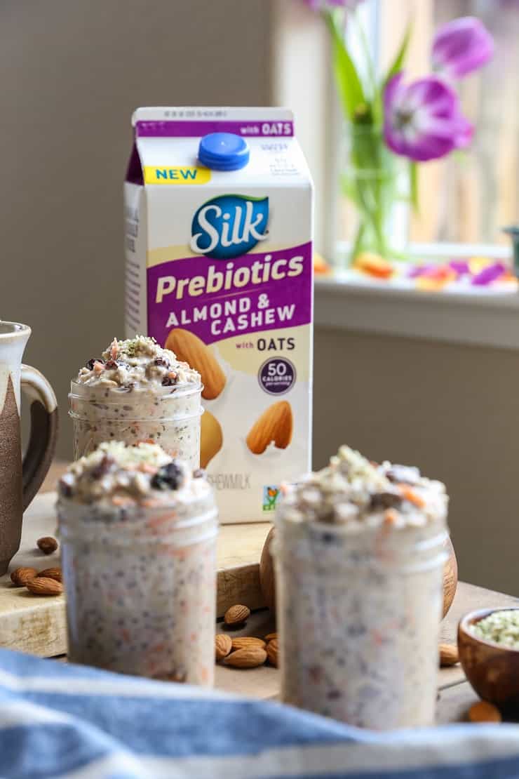 www.beincooking.com Carrot Cake Overnight Oatmeal - a well-balanced breakfast packed with nutrients that's quick to prepare