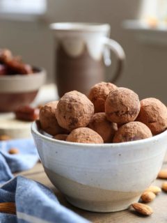 Chocolate Fat Balls made with nuts, seeds, dates, and cacao powder. These easy-to-prepare treats are perfect for snacking.