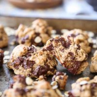 Gluten-Free Oatmeal Chocolate Chip Cookies (with a white chocolate macadamia nut option) - this healthy cookie recipe is refined sugar free