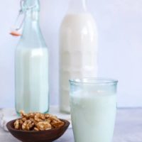 How to Make Walnut Milk (or almond milk, cashew milk, etc). An easy tutorial with photos