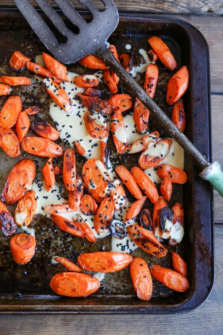 Orange-Ginger Roasted Carrots - a healthy flavorful side dish that happens to be paleo and vegan