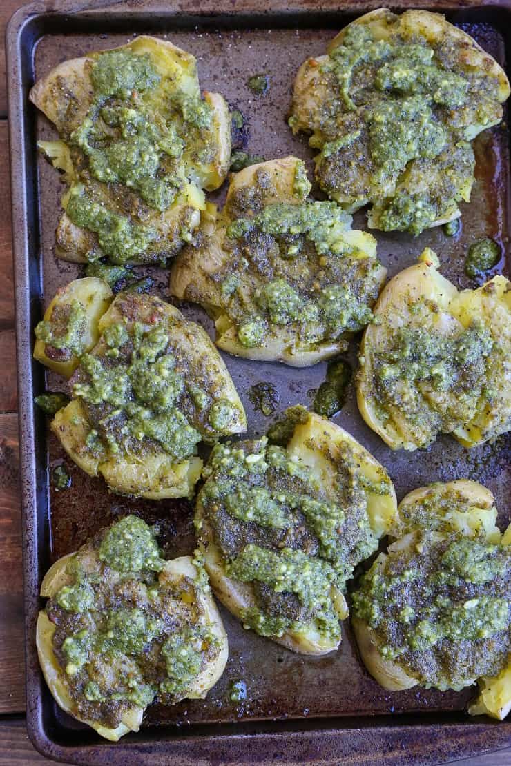 Pesto Smashed Potatoes - an easy, healthy side dish to go alongside all your favorite main entrees