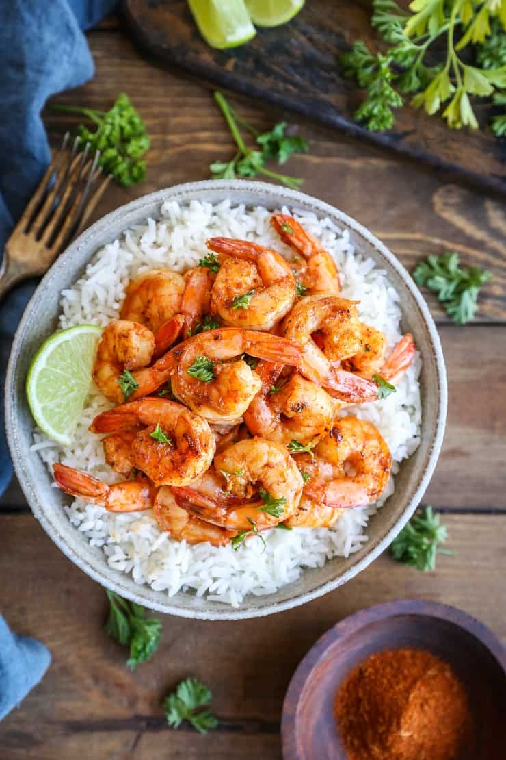 Easy Cajun Shrimp - a quick and easy shrimp recipe that only requires a few ingredients and hardly any time to prepare for an easy dinner.