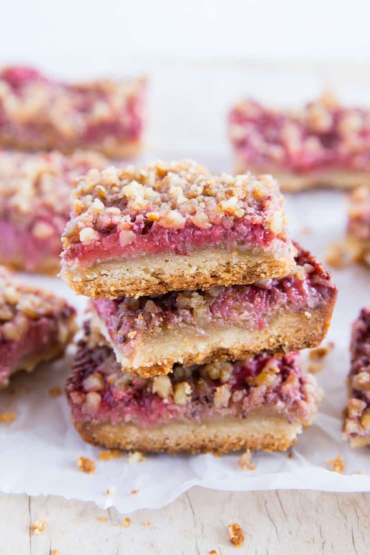 Paleo Strawberry Crumb Bars - grain-free, refined sugar-free, dairy-free and healthy