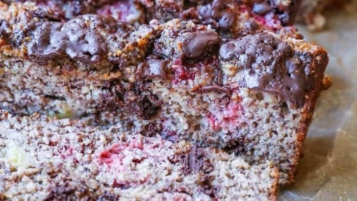 Grain-Free Paleo Raspberry Chocolate Chip Banana Bread made with almond flour and pure maple syrup for a grain-free healthy treat