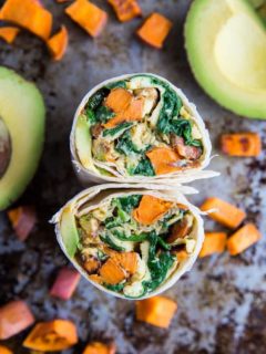 Roasted Veggie and Avocado Breakfast Burritos with sweet potato and zucchini - these healthy breakfast burritos are packed with nutrients.