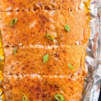 How to Grill Salmon in Foil - an easy recipe that results in mouth-watering salmon every time! Keto, Paleo, Whole30 - a healthy summer meal!
