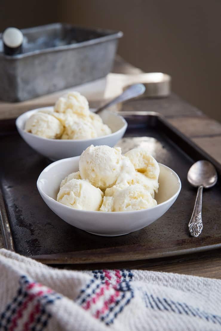 Vanilla Keto Ice Cream - low-carb ice cream made with zero carbs and sugar! This insanely creamy ice cream is better than store-bought and you'd never know it's sugar-free. Options for paleo and vegan.
