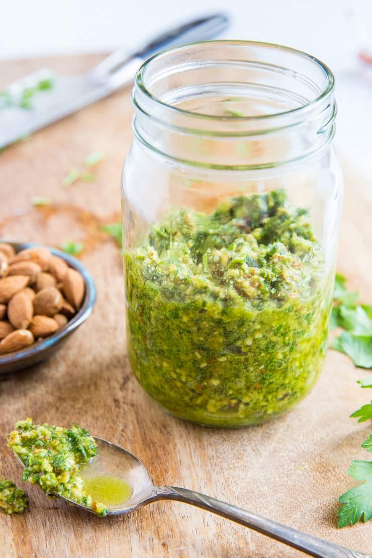 Low-FODMAP Pesto Sauce - a garlic-free, dairy-free recipe for pesto sauce that is Low-FODMAP and vegan - perfect for those with food sensitivities