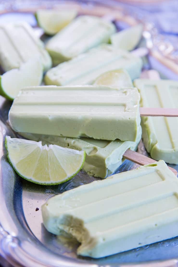 Paleo Vegan Key Lime Popsicles that only require 5 basic ingredients. This simple popsicle recipe can easily be made keto.