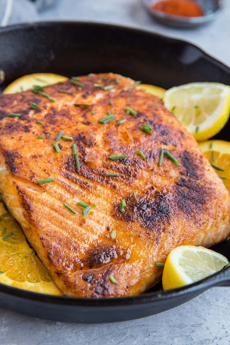 Low-Carb Keto Lemon Salmon with butter and orange - this easy healthy dinner recipe is mouth-wateringly delicious AND easy to make!