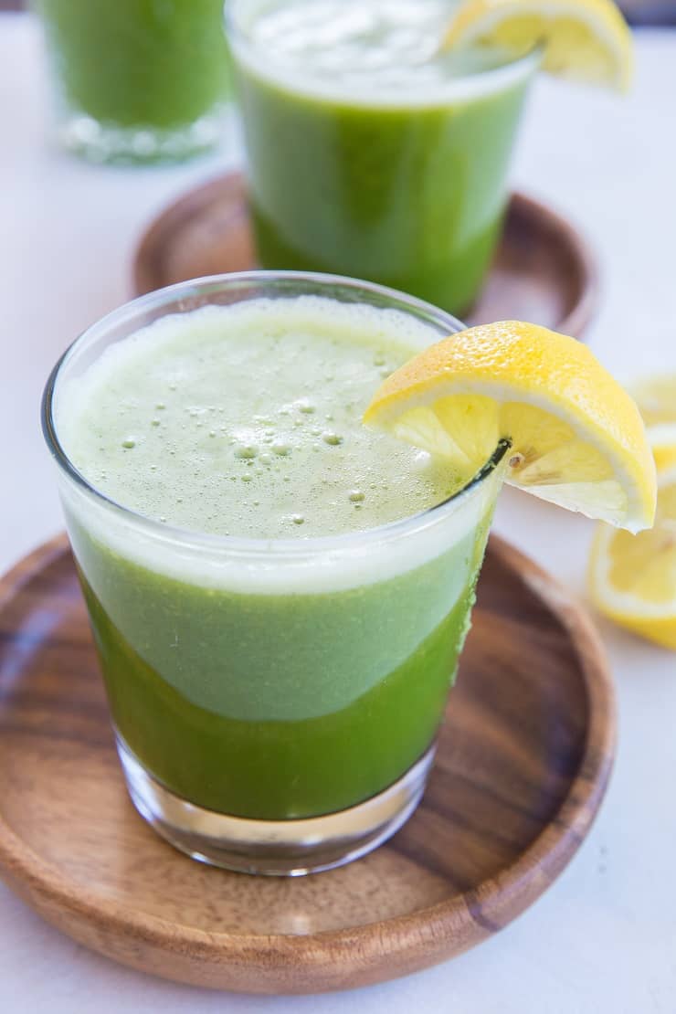 The Very Best Green Juice - Cucumber, Celery, Ginger, and More